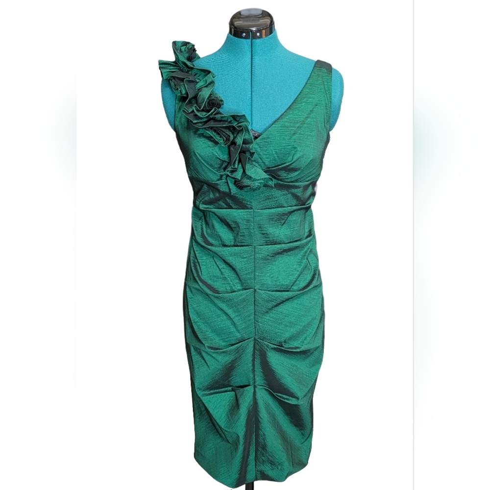 SL Fashions Emerald One Shoulder Mermaid Silhouette Cocktail Dress